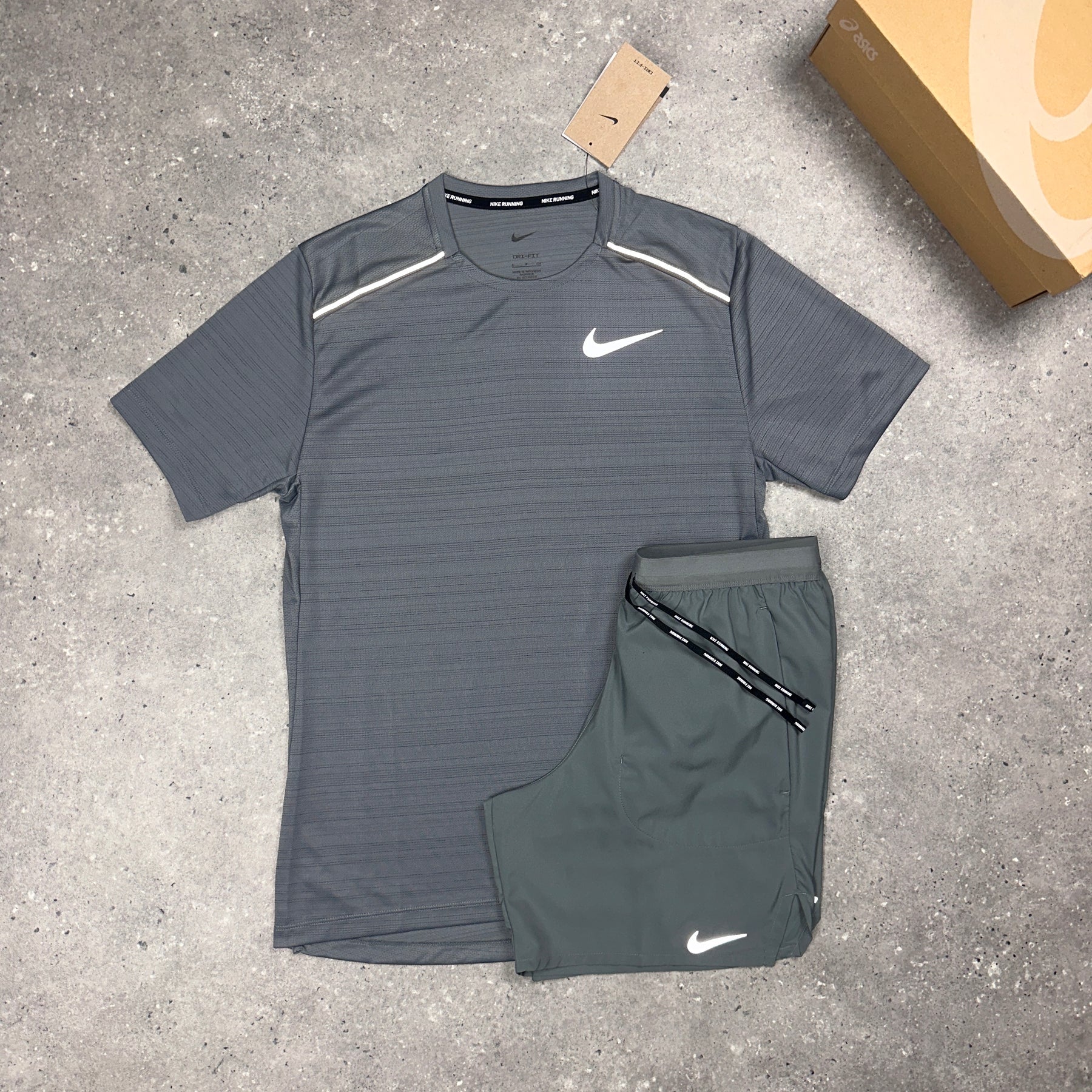Nike Miller SET - Grå