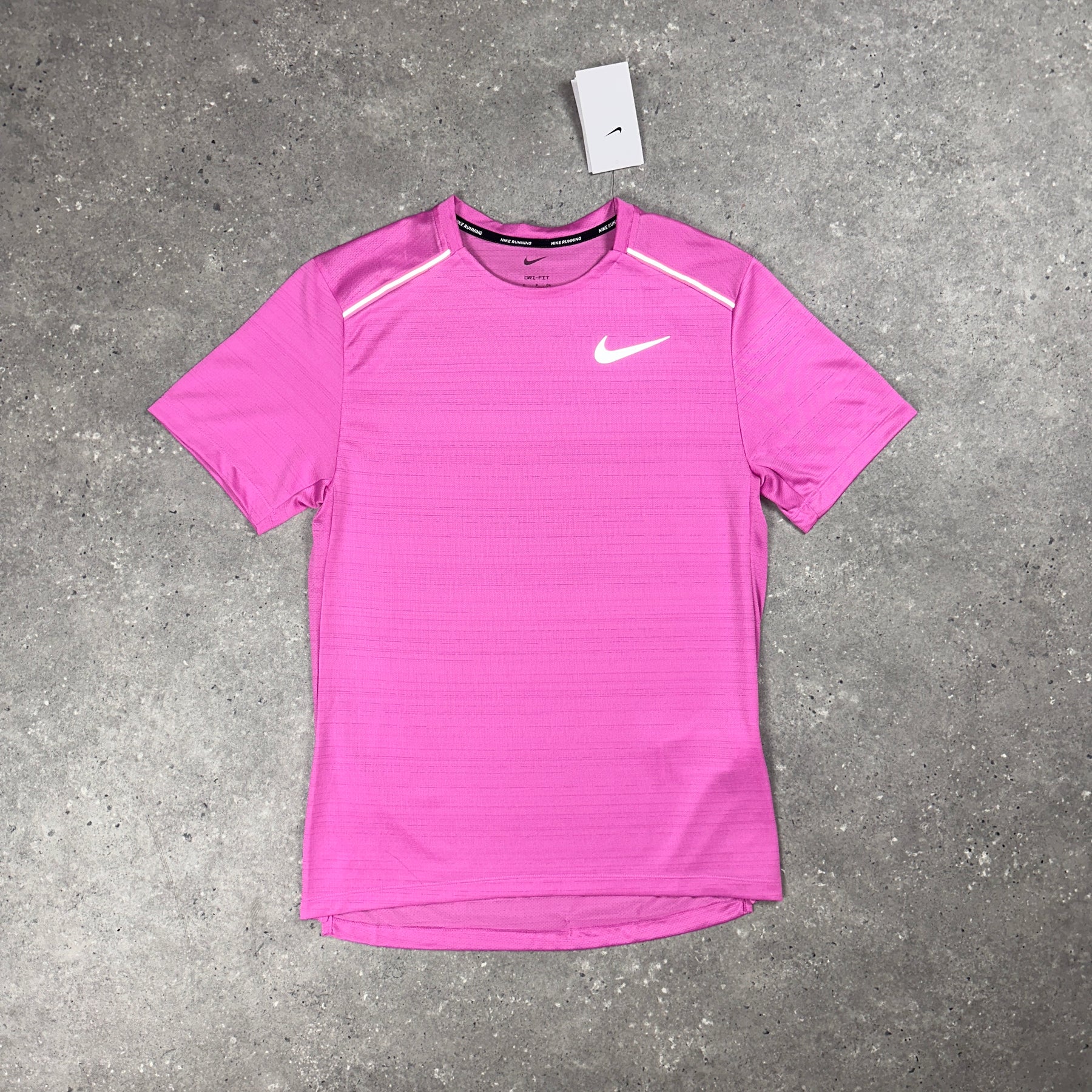 Nike Miller Rosa T-shirt